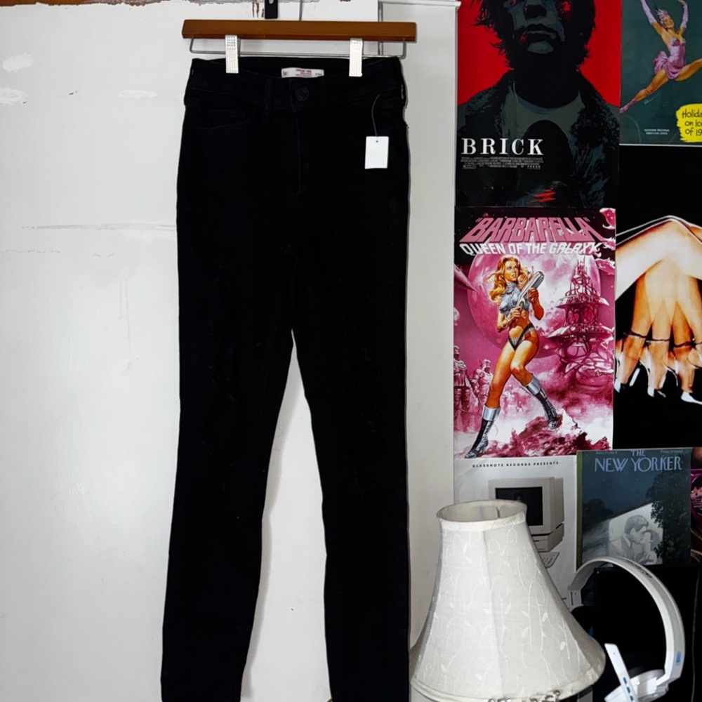 Women's Ripped Black High Rise Skinny Jeans